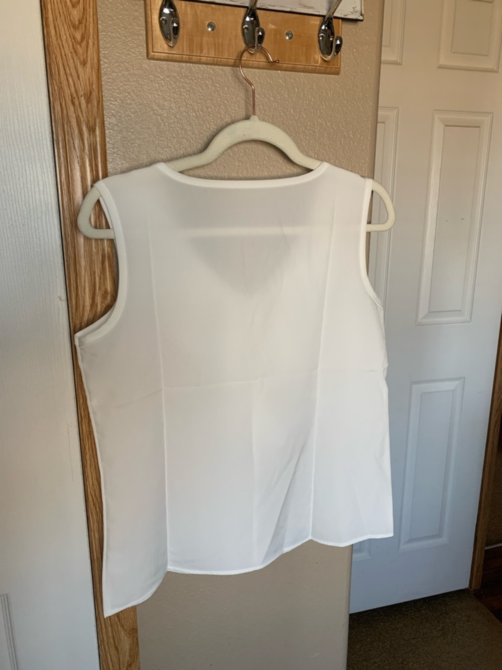 RUFFLE White Sleeveless Blouse - Picture 5 of 5
